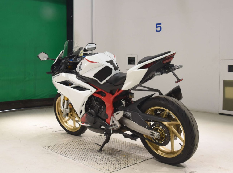 Мотоцикл Honda CBR250RRA з пробігом 14394 km