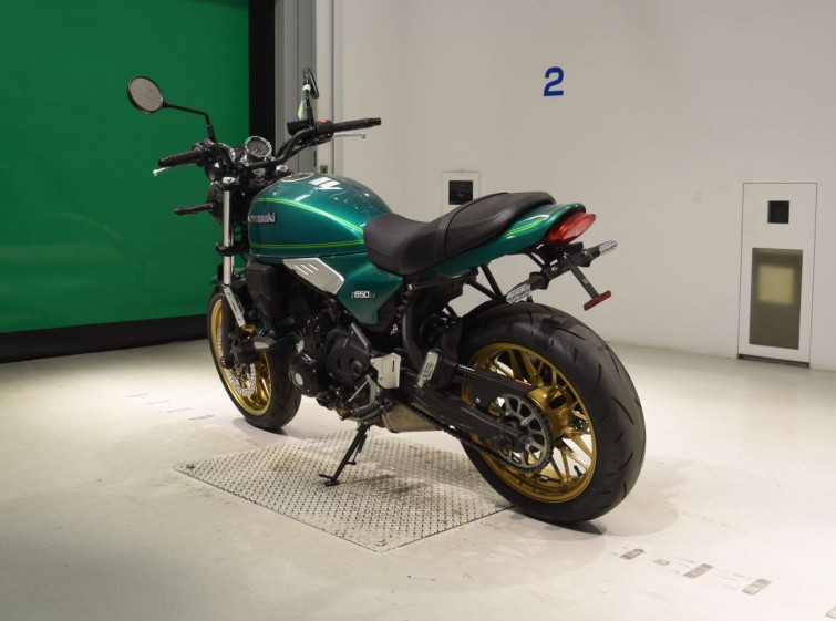 Мотоцикл Kawasaki Z650RS