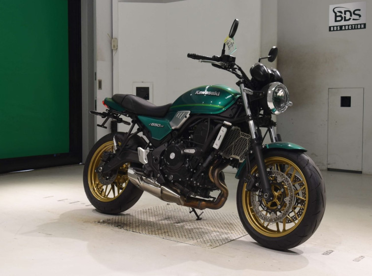 Мотоцикл Kawasaki Z650RS
