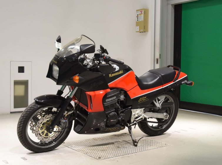 Мотоцикл Kawasaki GPZ900R с пробегом 38431 km
