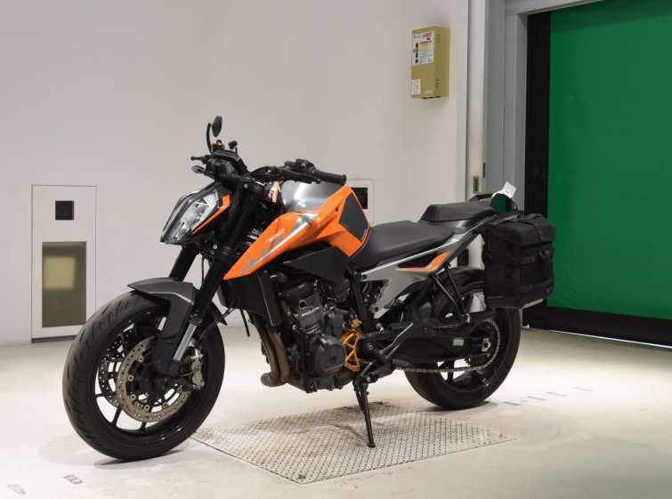 Мотоцикл KTM 790 DUKE