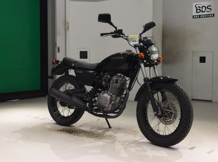 Мотоцикл Honda CB223S з пробігом 8141 km