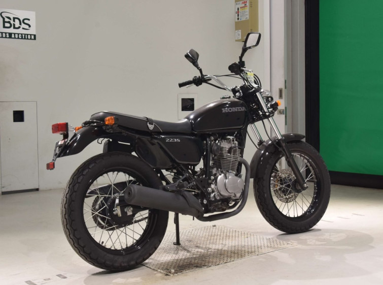 Мотоцикл Honda CB223S з пробігом 8141 km