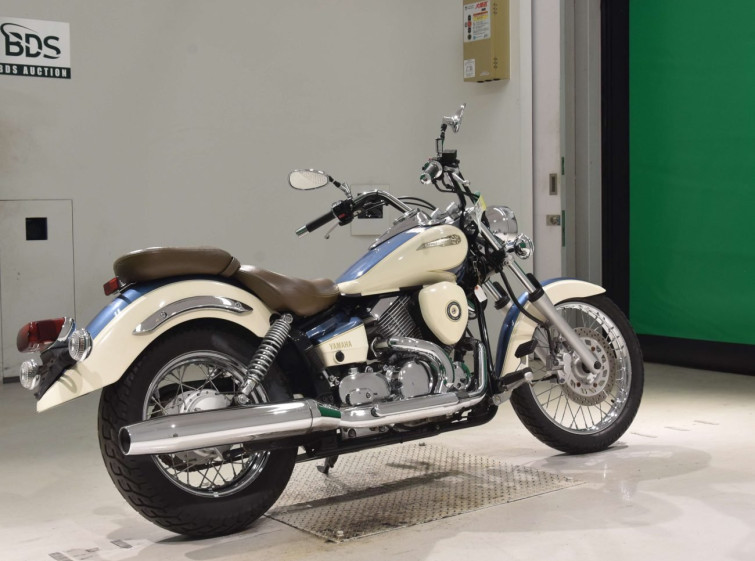 Мотоцикл Yamaha DRAGSTAR XVS250