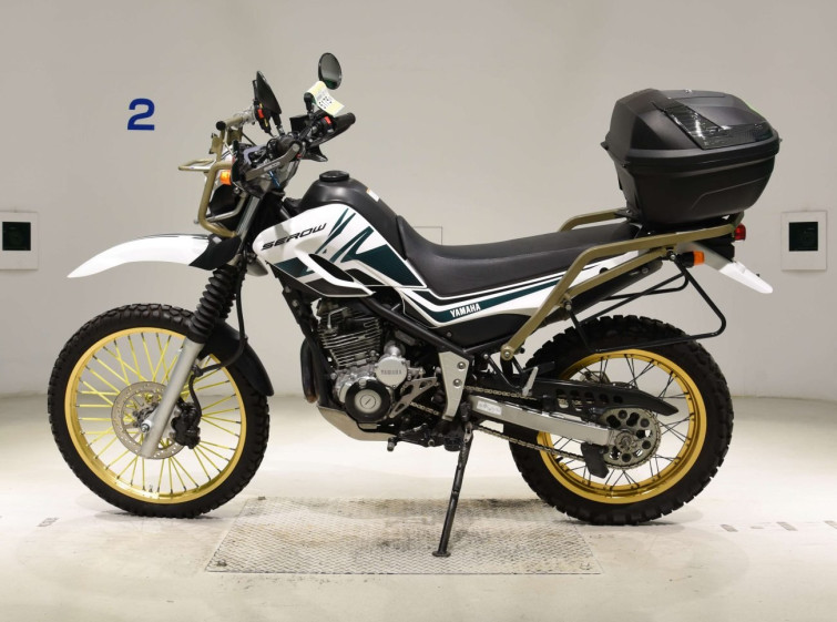 Мотоцикл Yamaha SEROW XT250