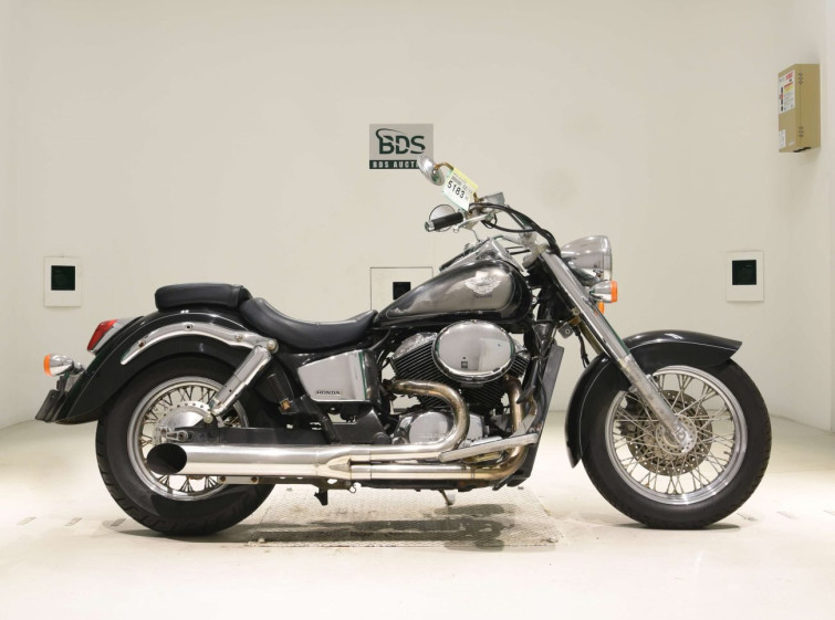 Мотоцикл Honda SHADOW400