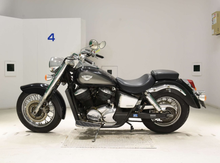 Мотоцикл Honda SHADOW400