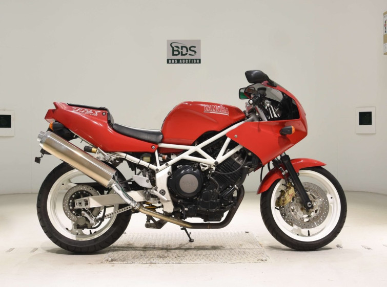 Мотоцикл Yamaha TRX850 з пробігом 9065 km