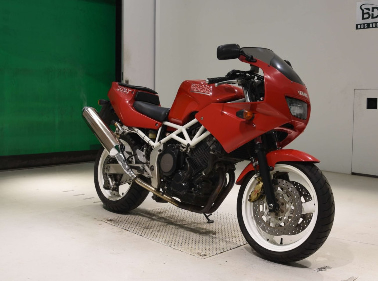 Мотоцикл Yamaha TRX850 з пробігом 9065 km