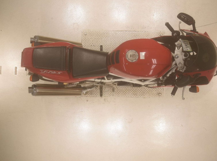 Мотоцикл Yamaha TRX850 з пробігом 9065 km