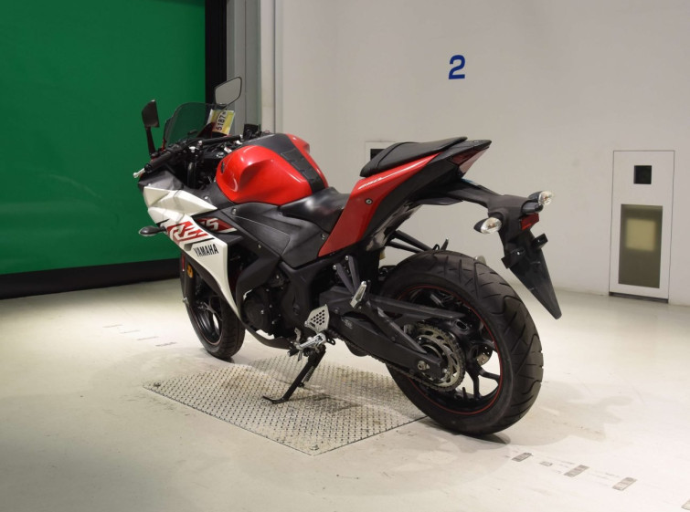 Мотоцикл Yamaha YZF-R25 с пробегом 11193 km