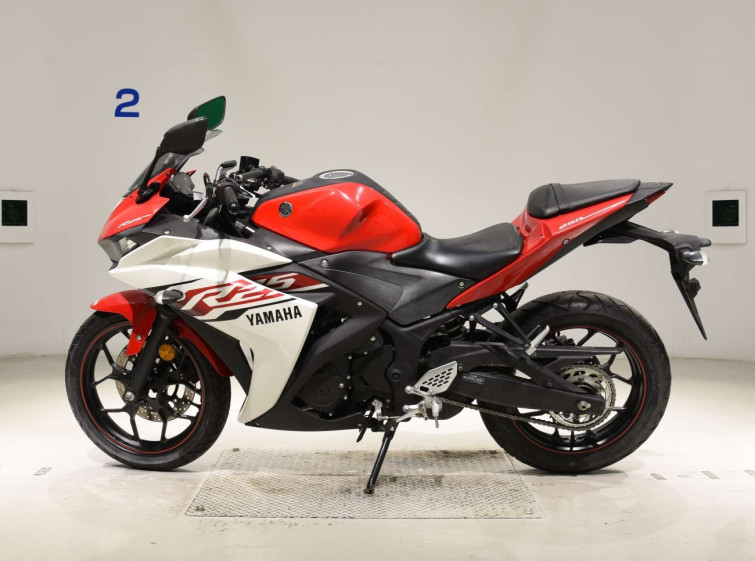 Мотоцикл Yamaha YZF-R25 с пробегом 11193 km