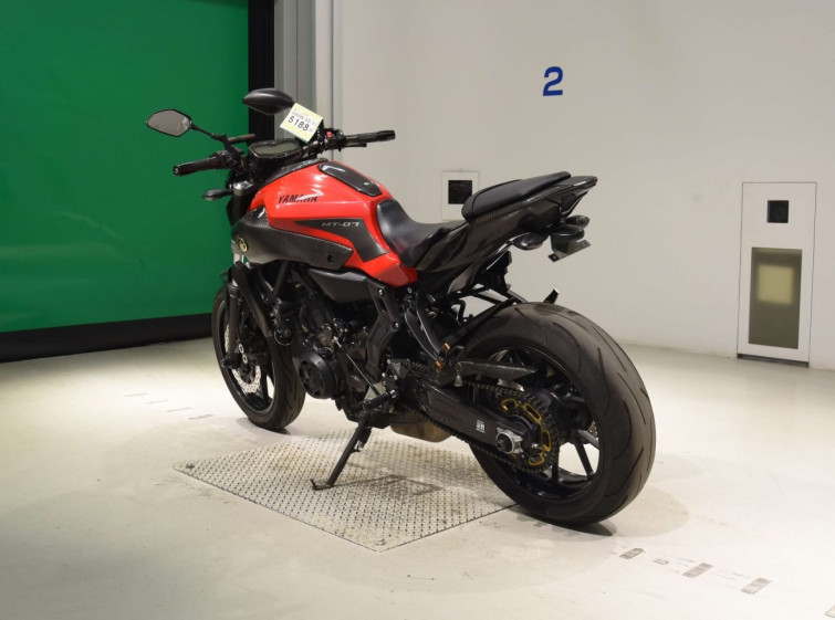 Мотоцикл Yamaha MT-07 с пробегом 40303 km