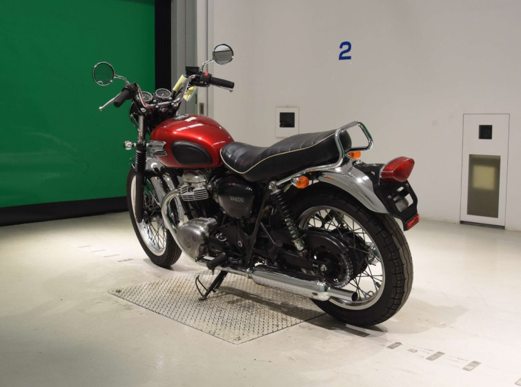Мотоцикл Kawasaki W400