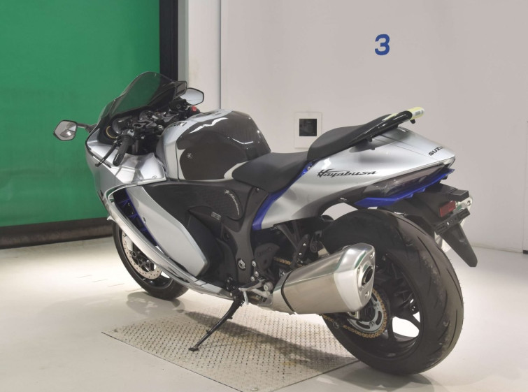 Мотоцикл Suzuki GSX1300R HAYABUSA с пробегом 2770 km