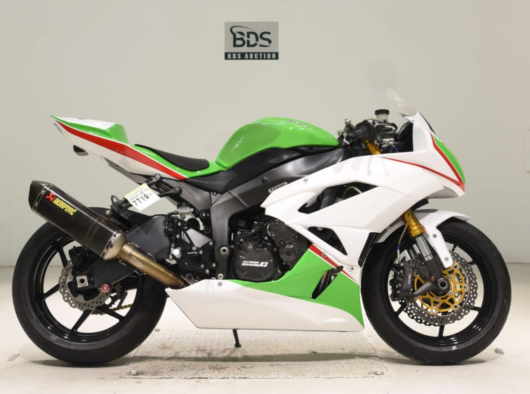 Мотоцикл Kawasaki NINJA ZX-6R с пробегом 683 km