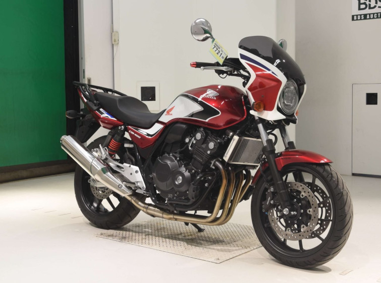 Мотоцикл Honda CB400SFV з пробігом 10177 km