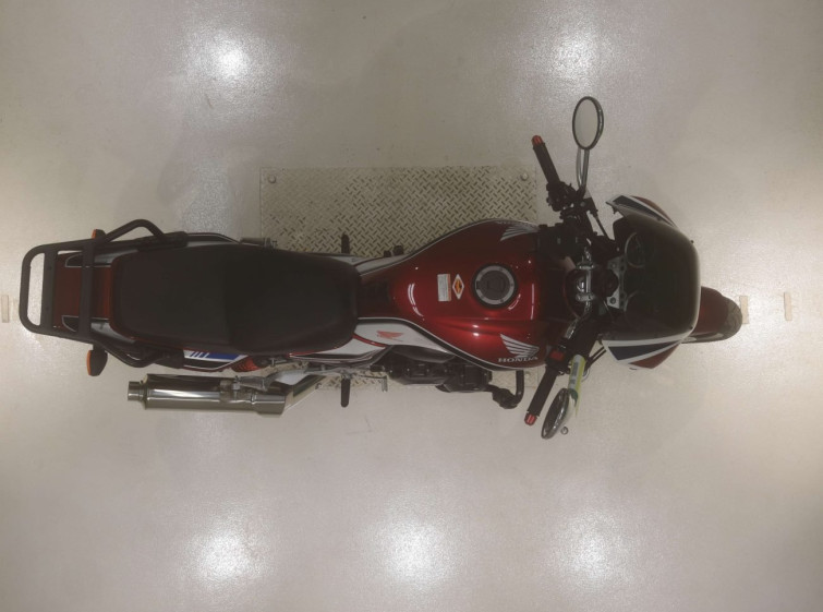 Мотоцикл Honda CB400SFV з пробігом 10177 km