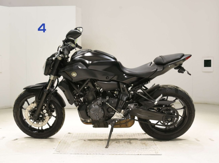 Мотоцикл Yamaha MT-07 с пробегом 45093 km