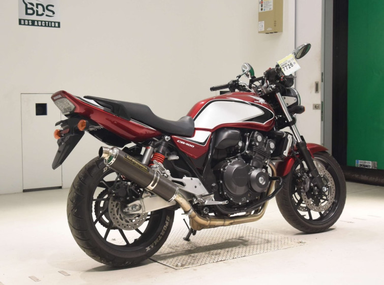 Мотоцикл Honda CB400SFV с пробегом 10581 km