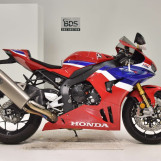 Мотоцикл Honda CBR1000RR с пробегом 1113 km