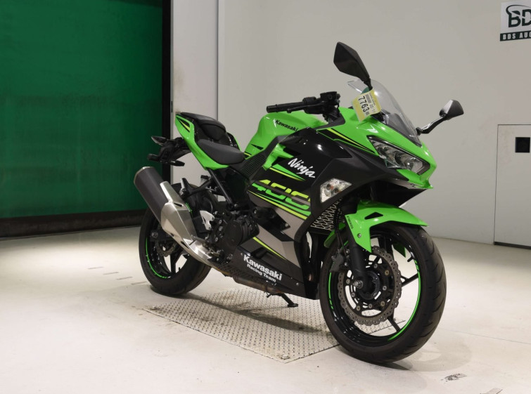 Мотоцикл Kawasaki NINJA400 з пробігом 17154 km