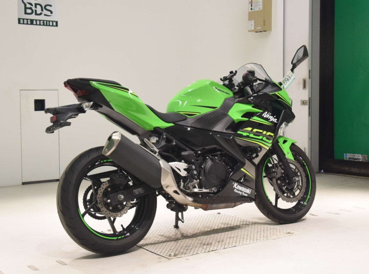 Мотоцикл Kawasaki NINJA400 з пробігом 17154 km