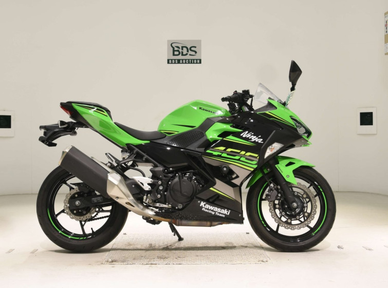 Мотоцикл Kawasaki NINJA400 з пробігом 17154 km