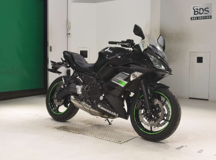 Мотоцикл Kawasaki NINJA650 с пробегом 32395 km
