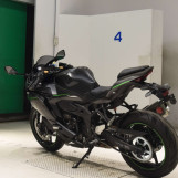 Мотоцикл Kawasaki ZX-4R SE с пробегом 10613 km