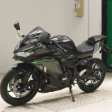 Мотоцикл Kawasaki ZX-4R SE с пробегом 10613 km