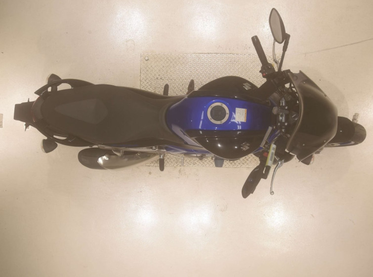 Мотоцикл Suzuki GLADIUS SFV400 с пробегом 18579 km