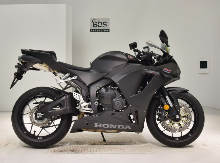 Мотоцикл Honda CBR600RR з пробігом 1741 km