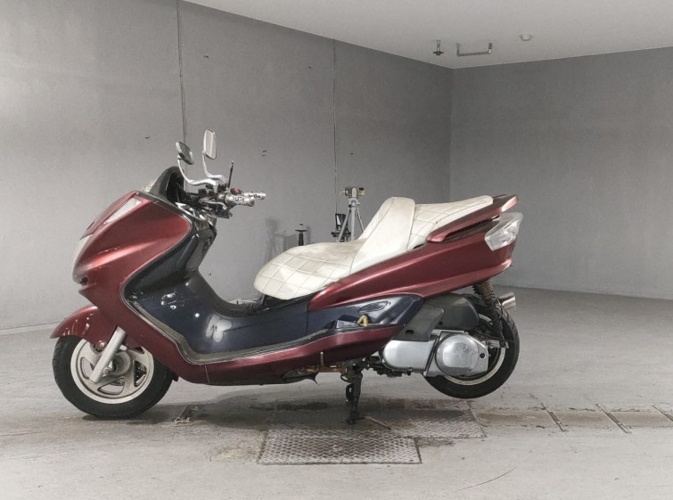 Мотоцикл Yamaha MAJESTY 250C с пробегом 52536 km