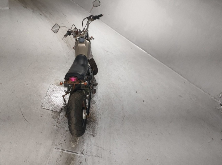 Мотоцикл Yamaha TW200 з пробігом 352 km