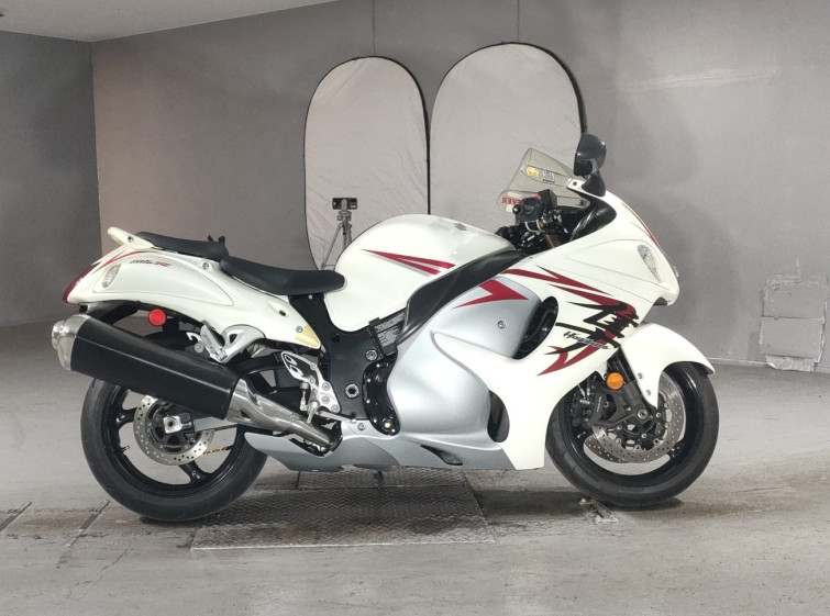 Мотоцикл Suzuki GSX1300R HAYABUSA с пробегом 63205 km