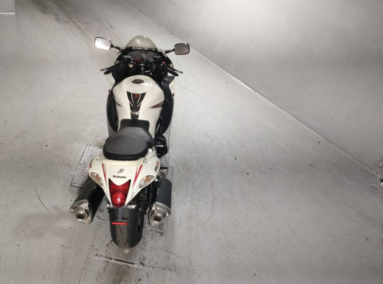 Мотоцикл Suzuki GSX1300R HAYABUSA с пробегом 63205 km