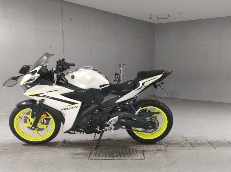 Мотоцикл Yamaha YZF-R25 с пробегом 39443 km