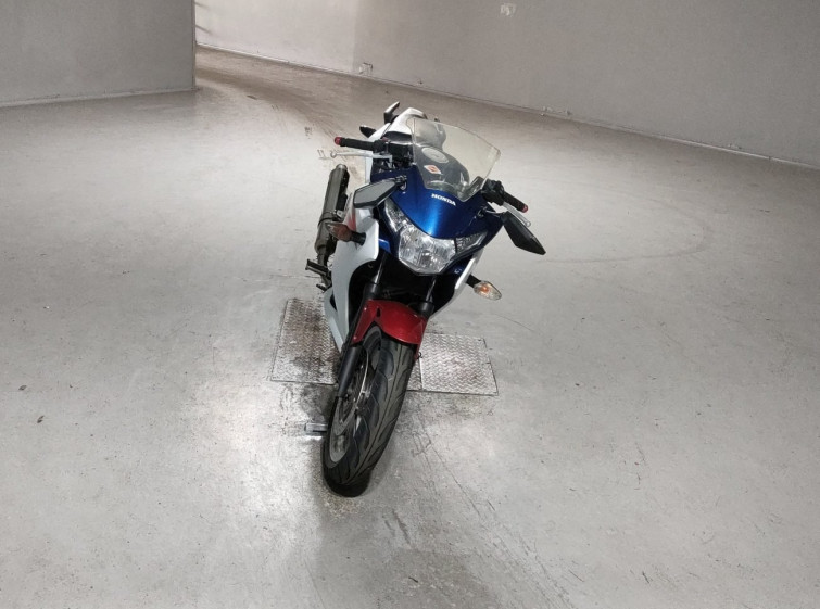 Мотоцикл Honda CBR250R з пробігом 15118 km