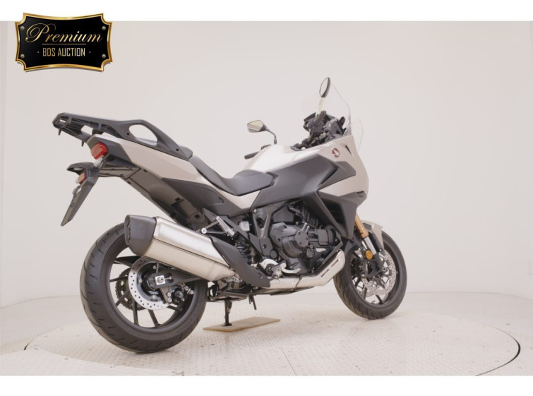 Мотоцикл Honda NT1100 з пробігом 26 km