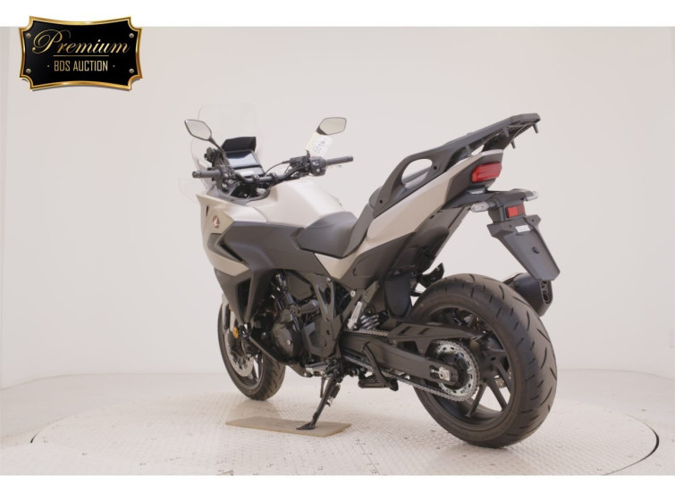 Мотоцикл Honda NT1100 з пробігом 26 km