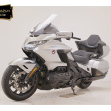 Мотоцикл Honda GL1800 с пробегом 327 km