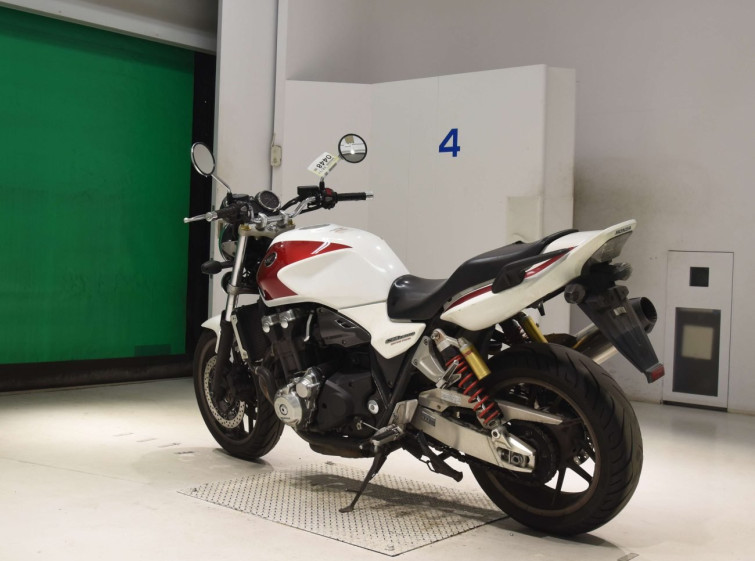 Мотоцикл Honda CB1300SF з пробігом 108695 km