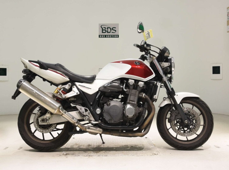 Мотоцикл Honda CB1300SF з пробігом 108695 km