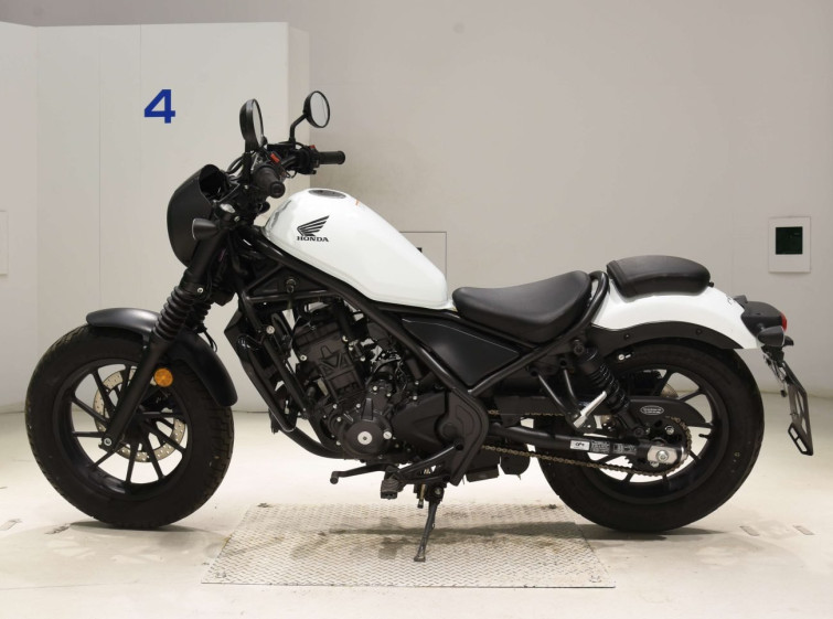 Мотоцикл Honda REBEL CMX250 з пробігом 6919 km