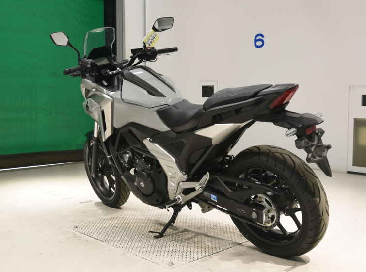 Мотоцикл Honda NC750XD з пробігом 7234 km