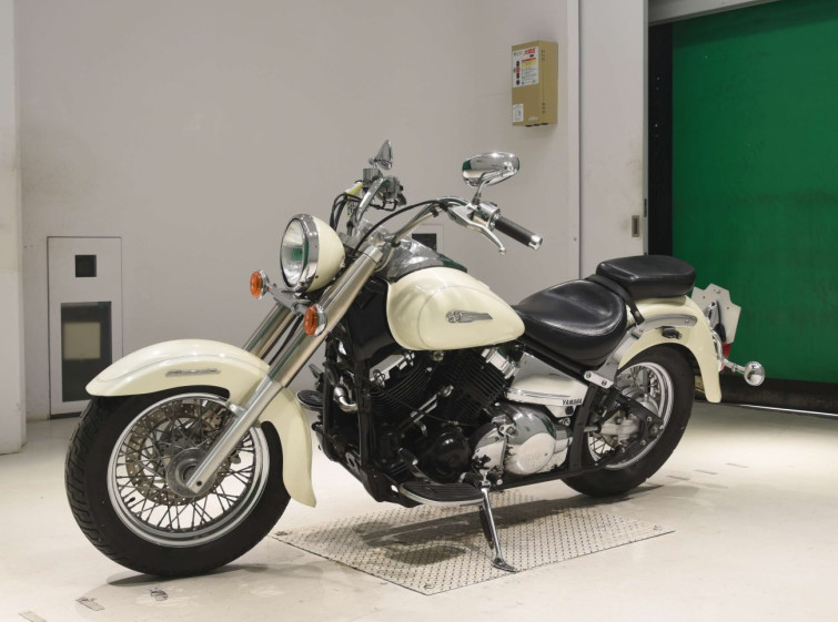 Мотоцикл Yamaha DRAGSTAR XVS400 CLASSIC с пробегом 11846 km