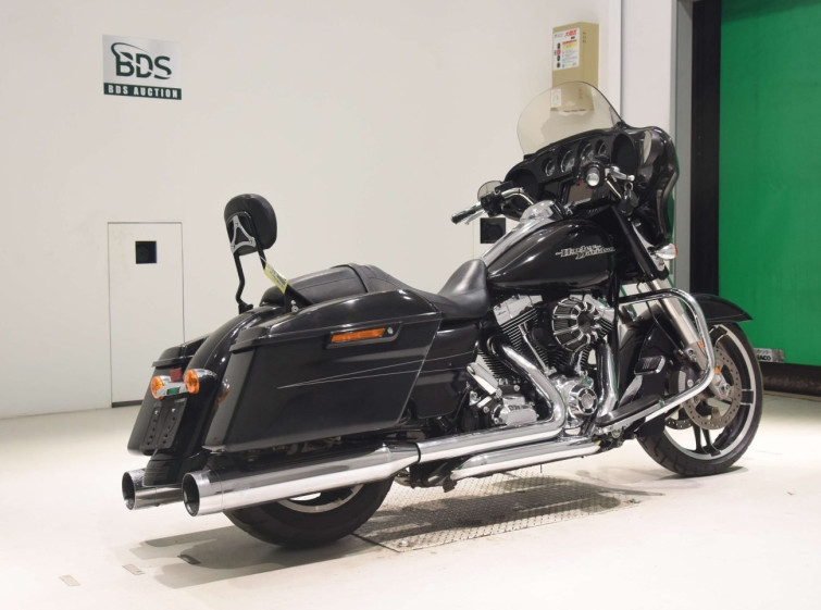 Мотоцикл HD SREET GLIDE FLHXS1690 з пробігом 15276 km