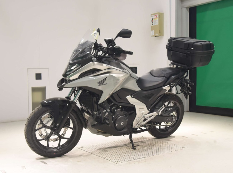 Мотоцикл Honda NC750XD з пробігом 596 km