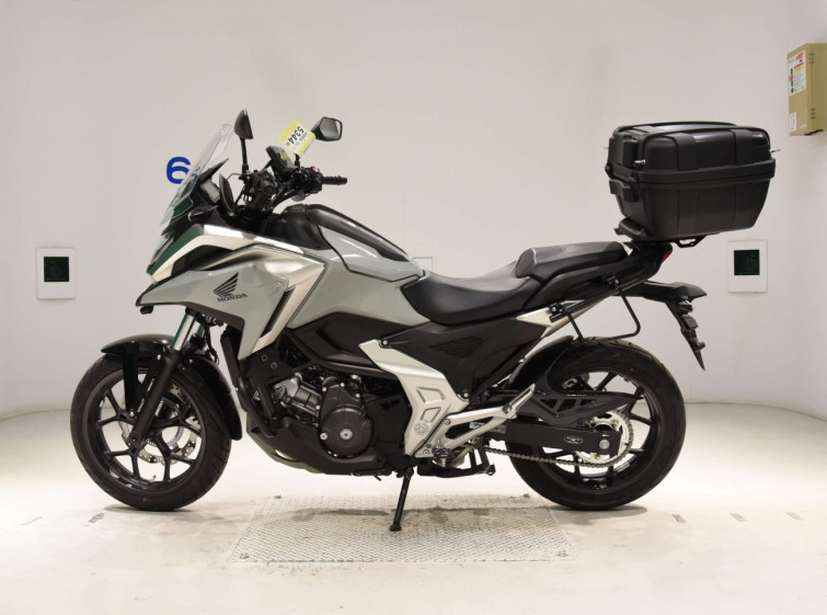 Мотоцикл Honda NC750XD з пробігом 596 km